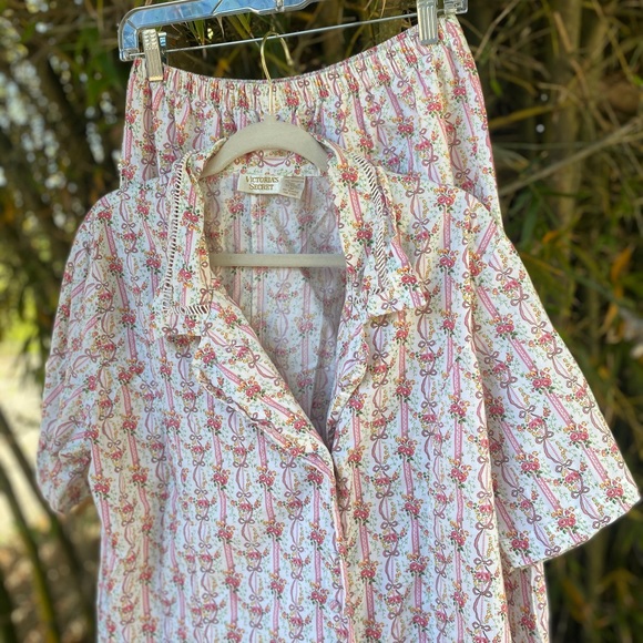 Victoria's Secret Other - Vintage VS Coquette Bow Pajama Set
